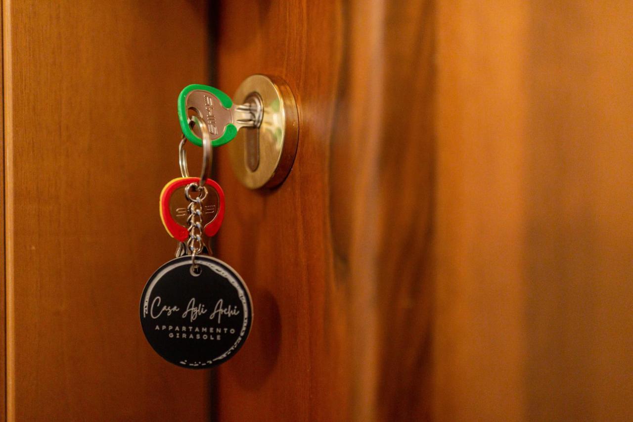 バルドリーノCasa Agli Archiアパートメント エクステリア 写真