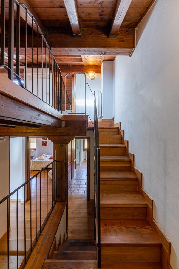 バルドリーノCasa Agli Archiアパートメント エクステリア 写真