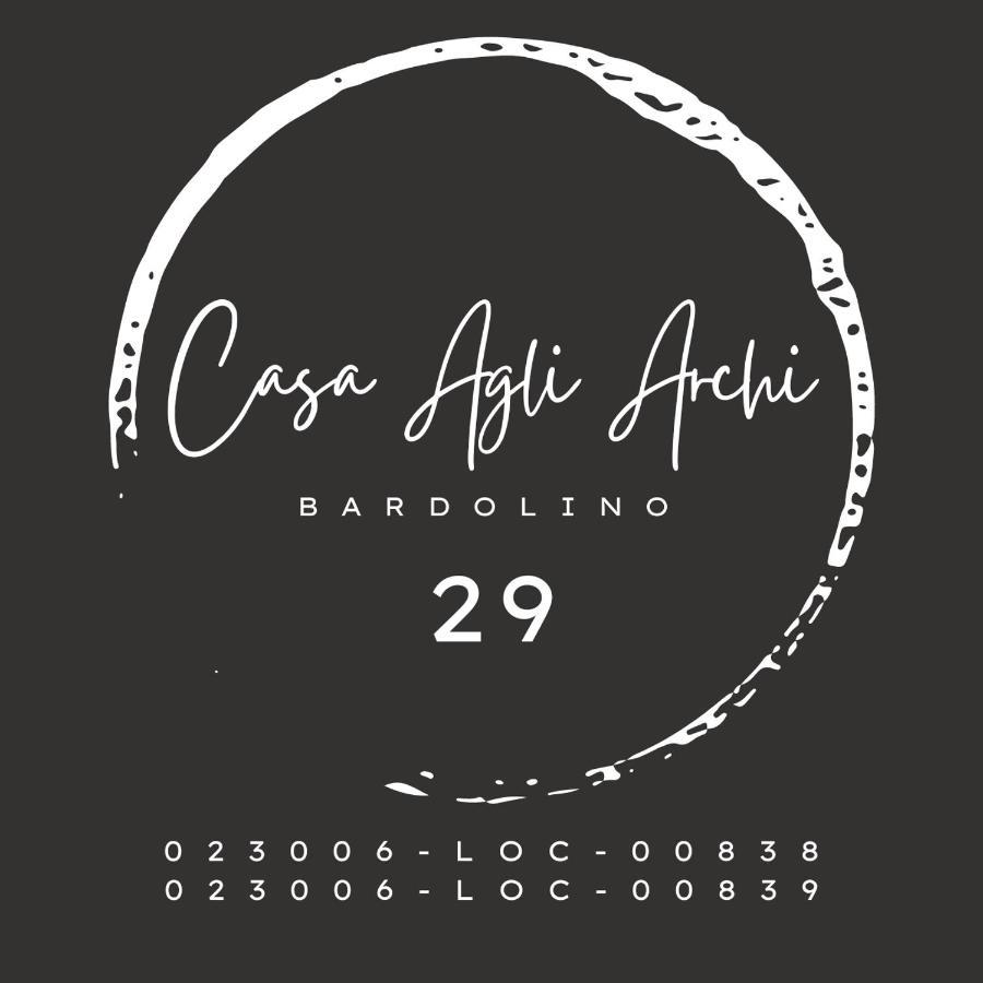 バルドリーノCasa Agli Archiアパートメント エクステリア 写真