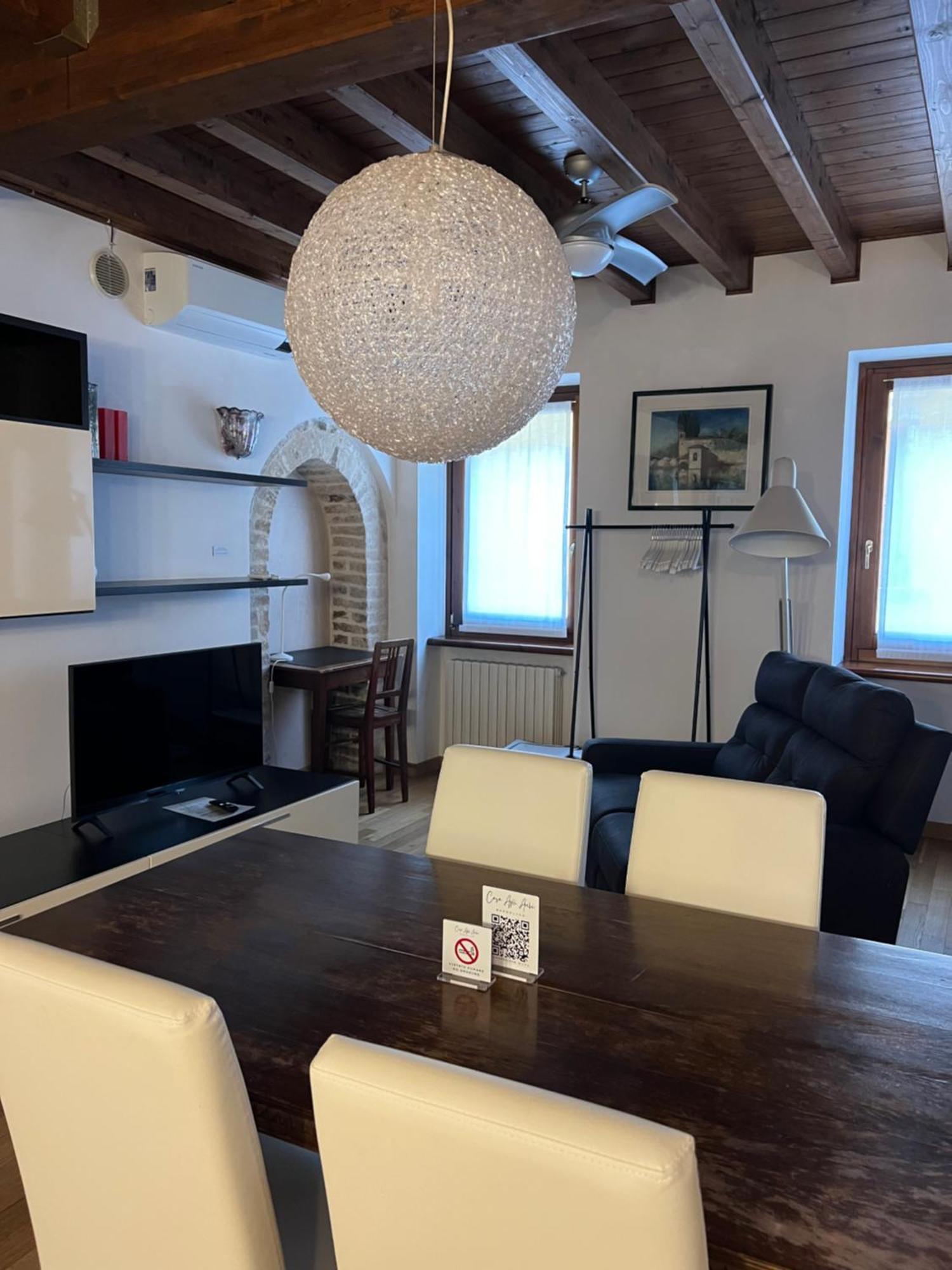 バルドリーノCasa Agli Archiアパートメント エクステリア 写真