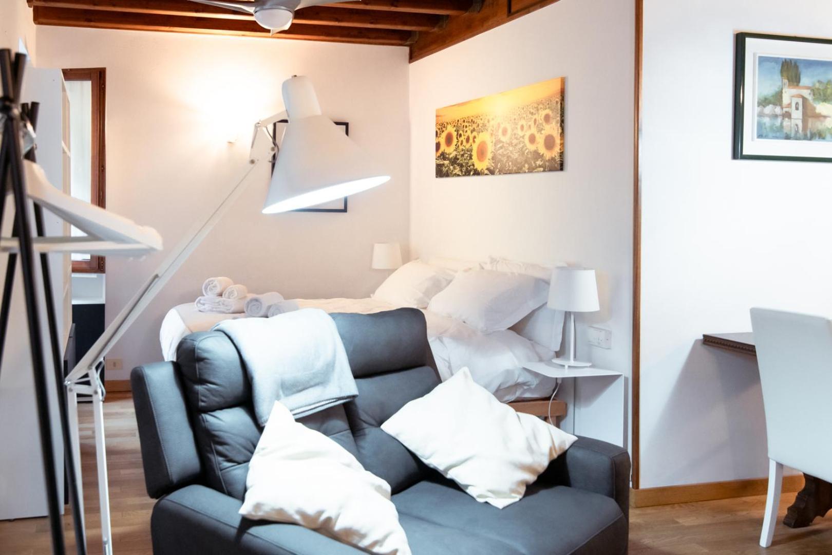 バルドリーノCasa Agli Archiアパートメント エクステリア 写真